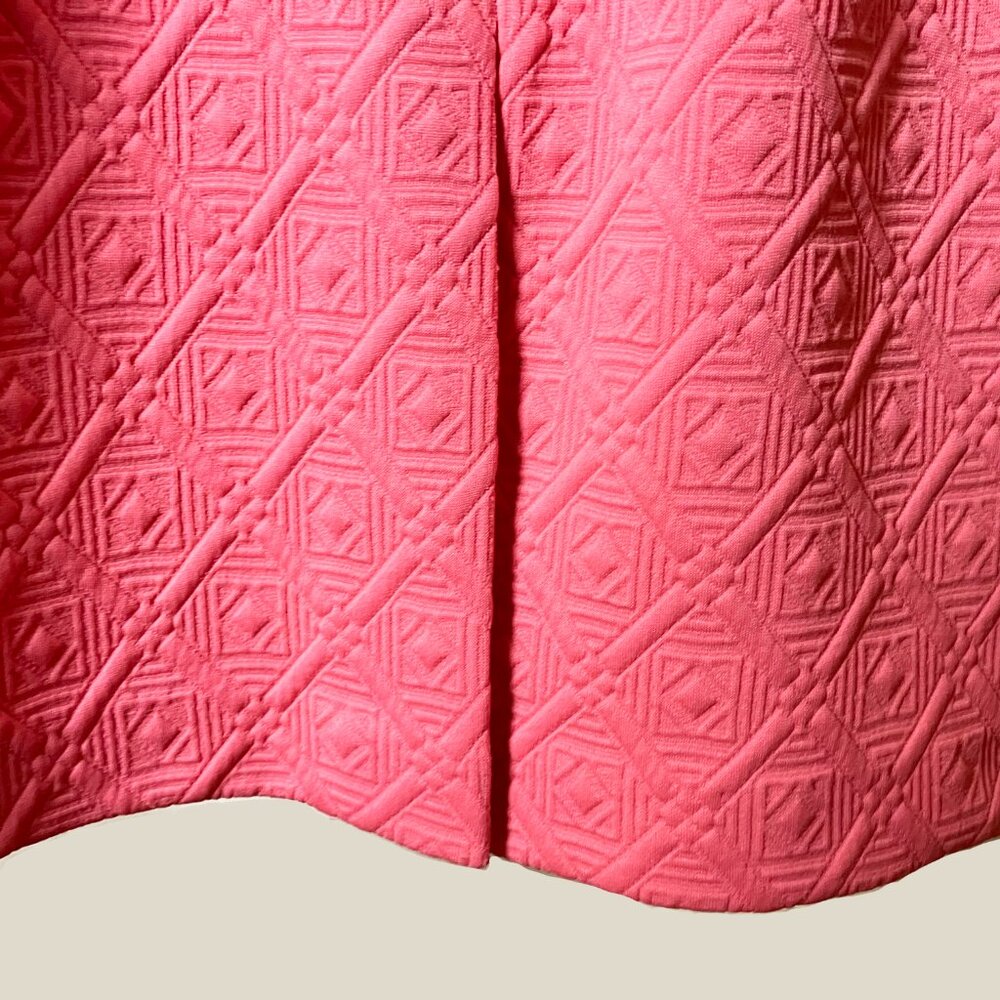 Betsey Johnson Coral Textured Sheath Dress | Size 4 | NWT - Picture 9 of 11